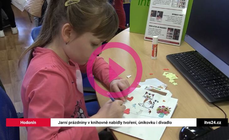 Jarní prázdniny v hodonínské knihovně nabídly tvoření, únikovku i divadlo